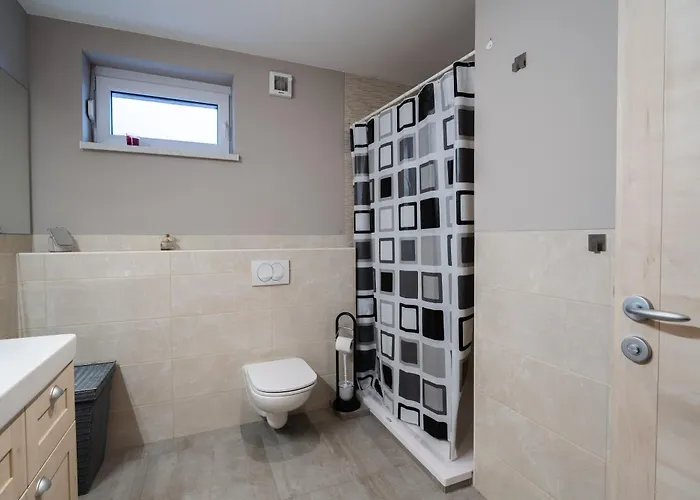 Pr Anzico Apartamento